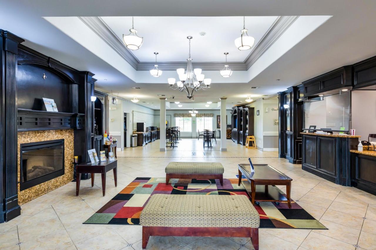 La Quinta By Wyndham Livingston Otel Dış mekan fotoğraf